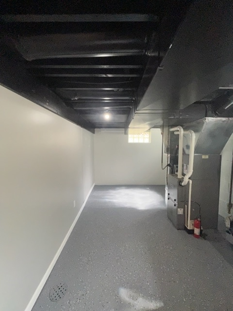 Building Photo - 409 Nike Dr