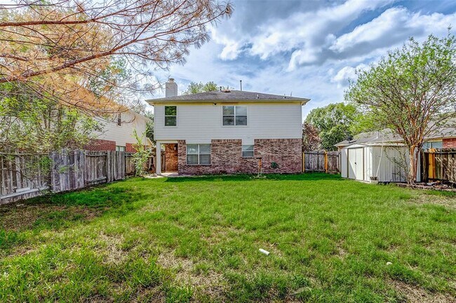Building Photo - 21218 Somerset Park Ln