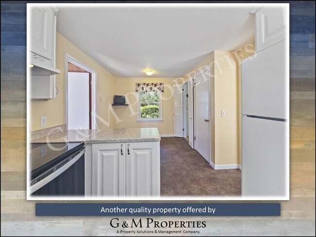 Building Photo - Rarely Available 3/4 Bedroom Ranch Style Home in Penfield!
