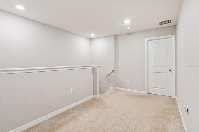 Building Photo - 13831 Farella Aly