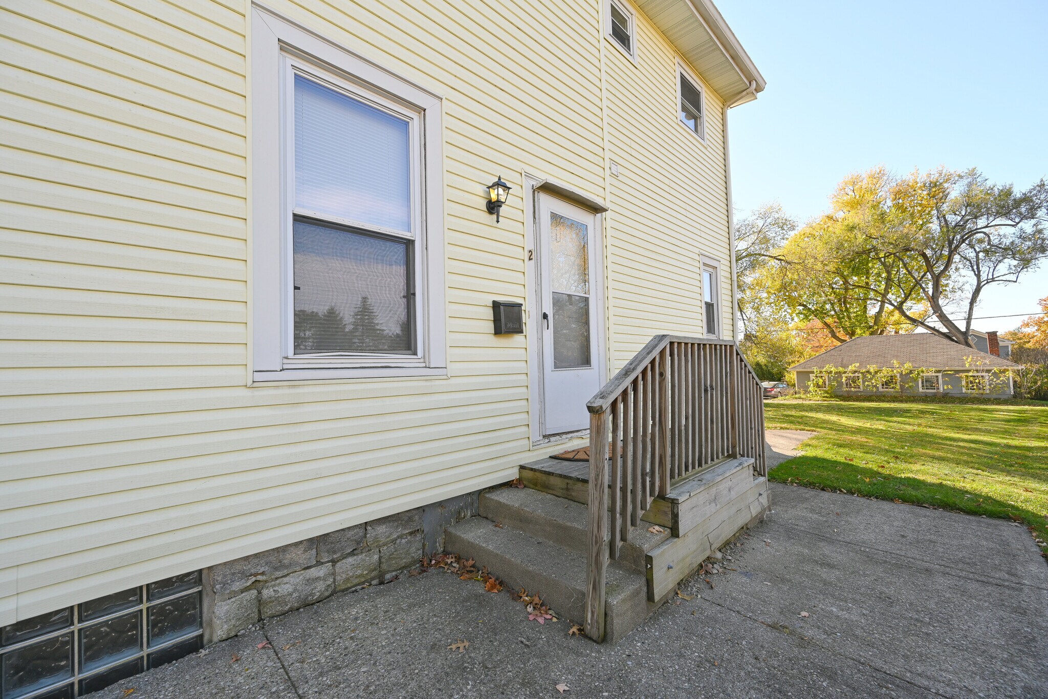 Building Photo - 7813 Elizabeth St