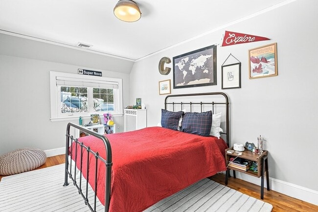 Building Photo - 23 Jefferson Rd