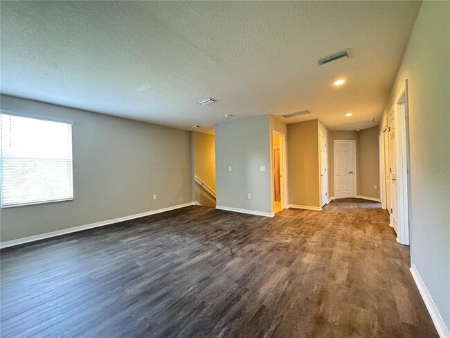 Building Photo - 3127 24th St W