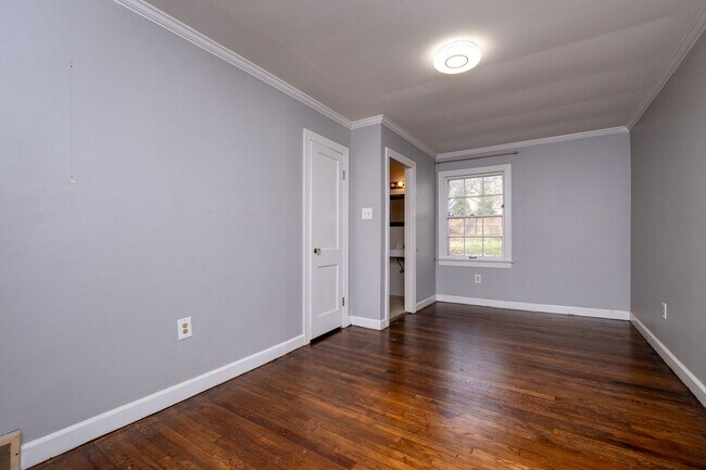 Building Photo - Park Hill Home with Original Details and Updated Kitchen