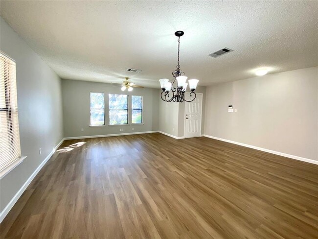 Building Photo - 2101 Jasper Ln