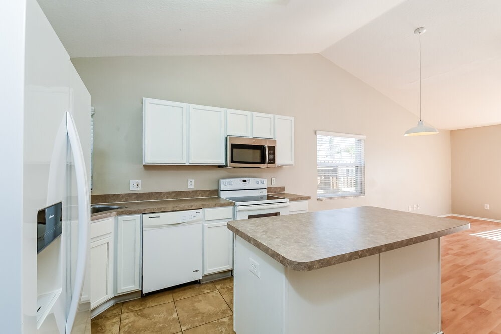 Building Photo - 7619 Clovelly Park Pl