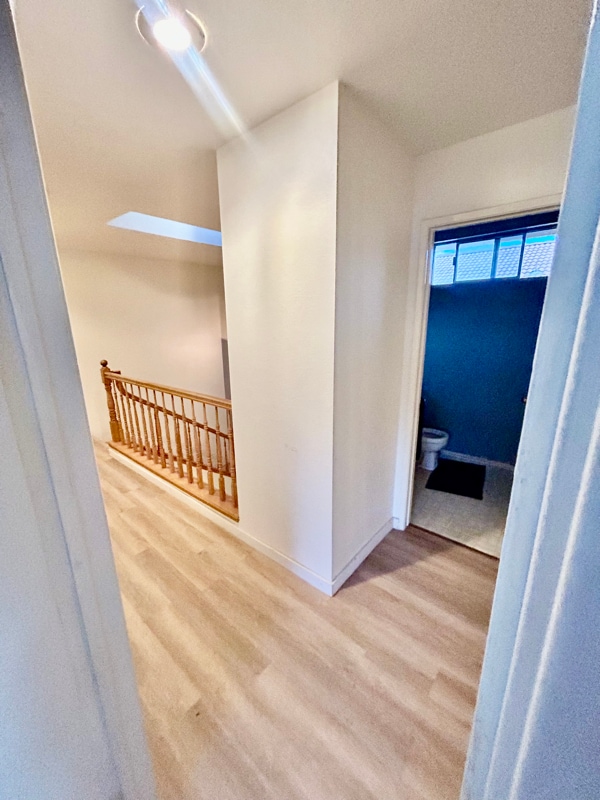 Building Photo - 23604 Tarara Dr