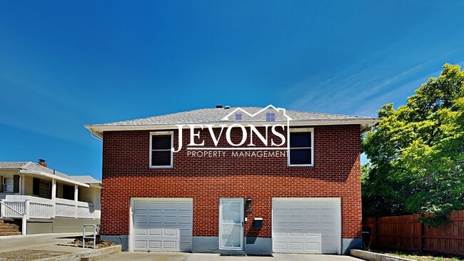 Building Photo - 603 S 31st Ave