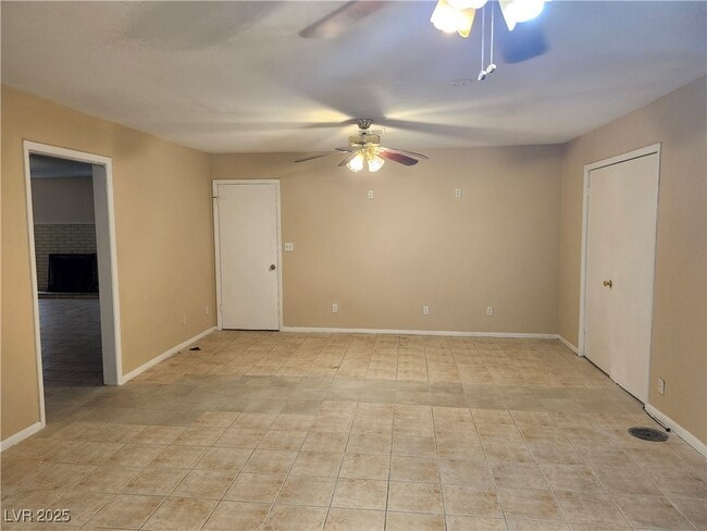Building Photo - 2773 Heritage Ct