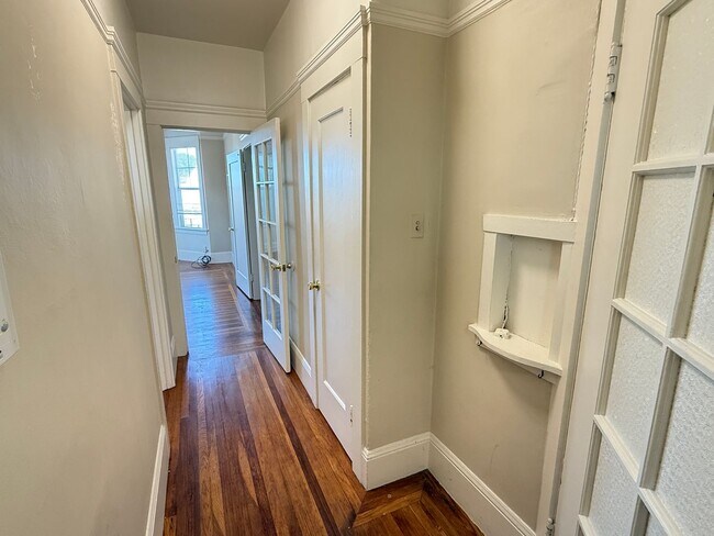 Building Photo - 5826-5830GearyBlvd