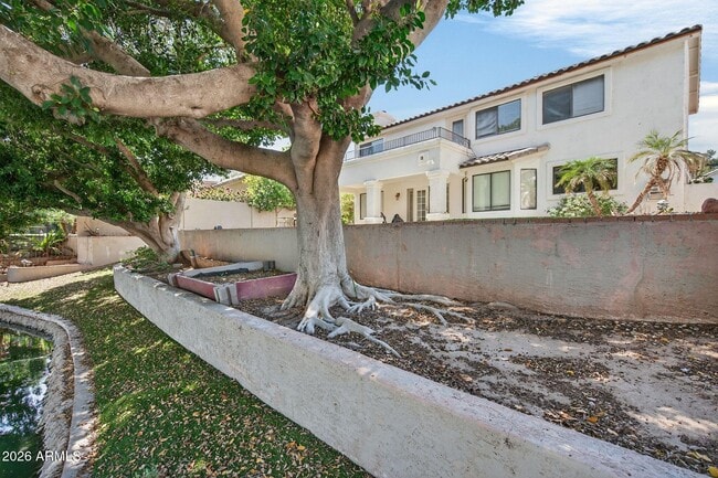 Building Photo - 3241 S Horizon Pl