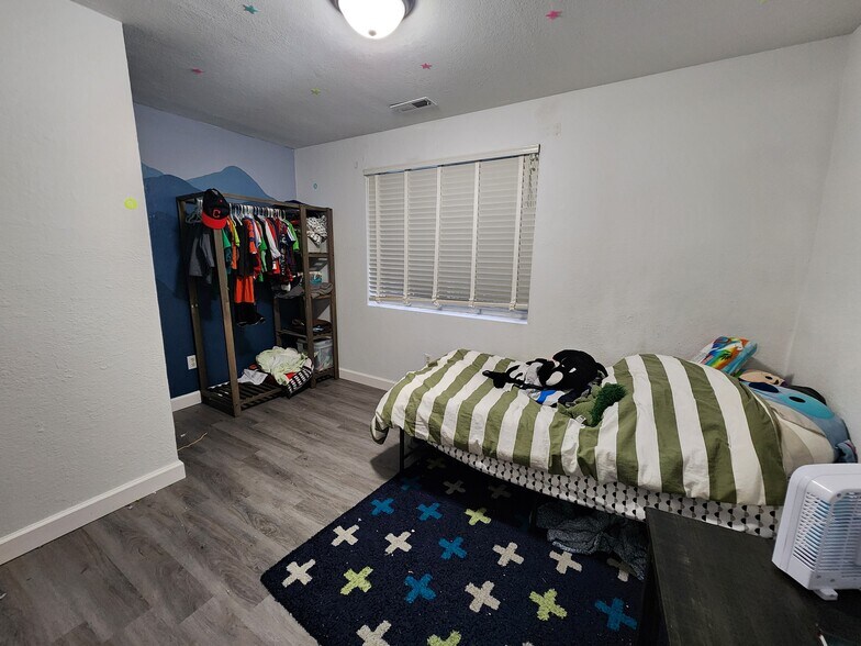 Building Photo - 4745 Purcell Dr