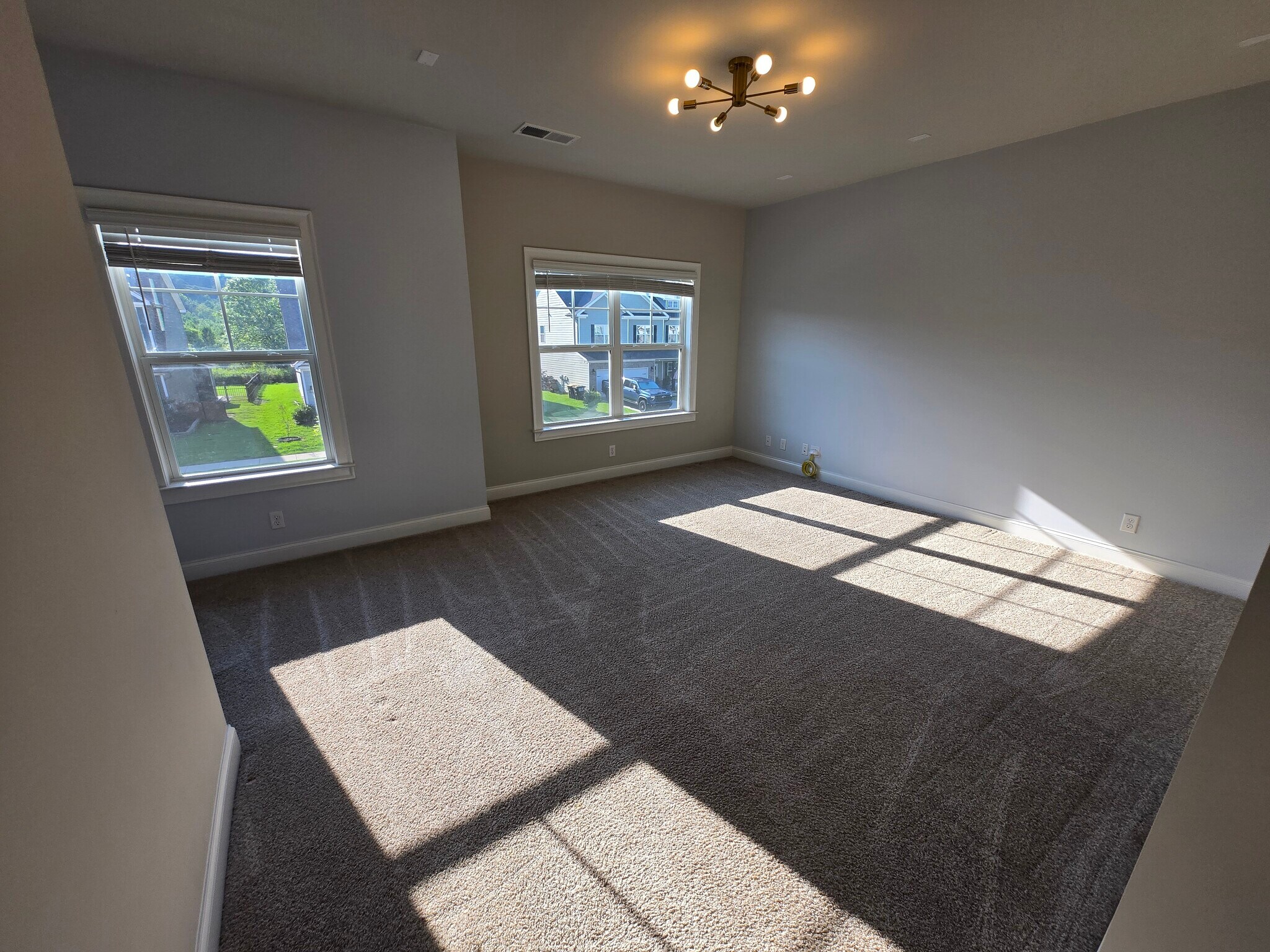 Building Photo - 10846 Prairie Lake Dr