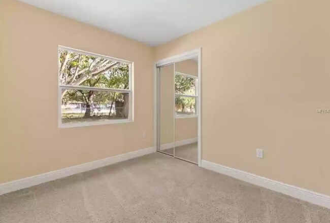 Building Photo - 2321 N Whittier St