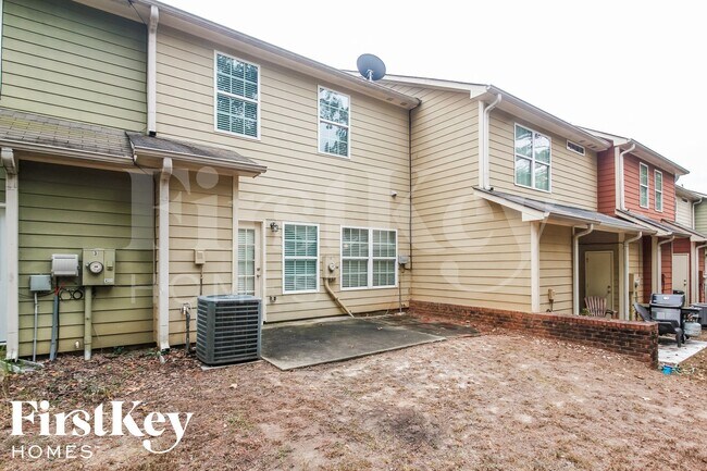 Building Photo - 10140 Benton Woods Dr