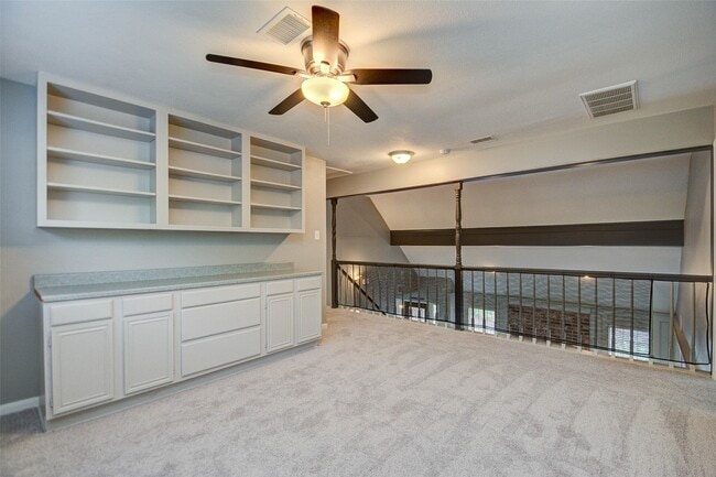 Building Photo - 6206 Rippling Hollow Dr