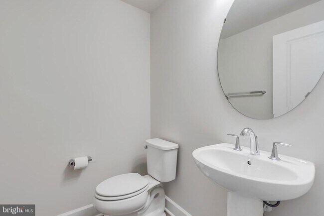 Building Photo - 3817 Polo Pl