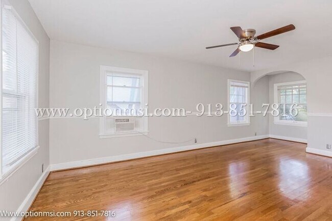 Building Photo - Rockhill Gardens Beauty-