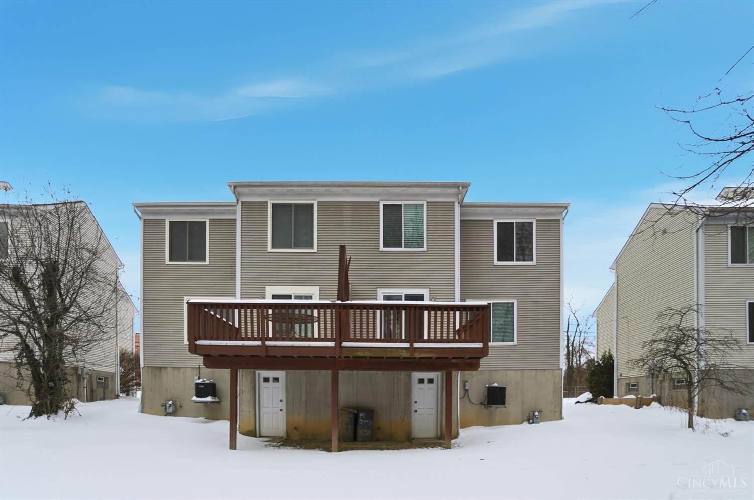 Building Photo - 3595 Harvey Ave