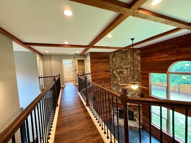 Upstairs 1 - 8245 Archie Way