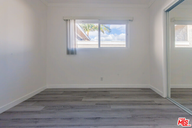 Building Photo - 2107 Pullman Ln