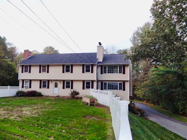 Building Photo - 74 Kilrea Rd