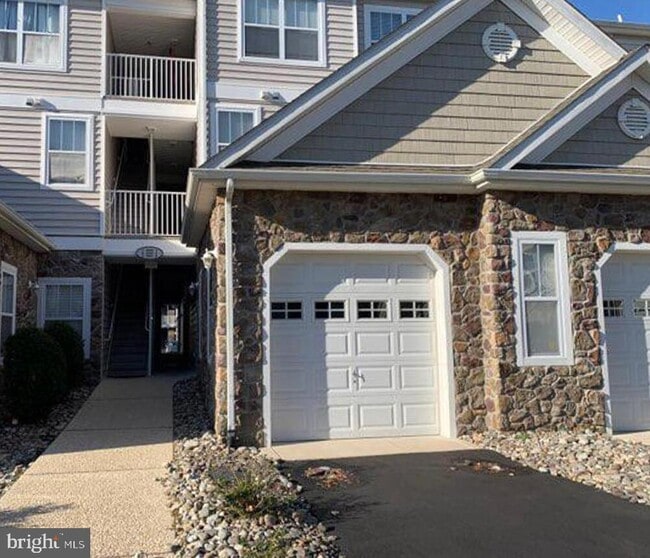 Building Photo - 4301 Fullerton Ct