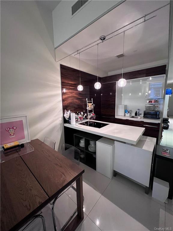 Building Photo - 111 Fulton St