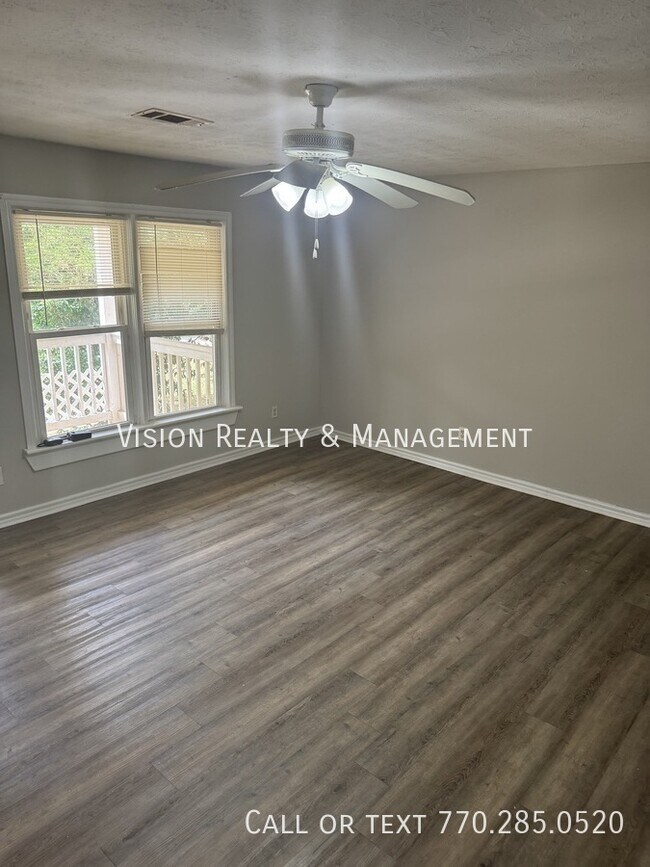 Building Photo - 374 Cavender Creek Rd