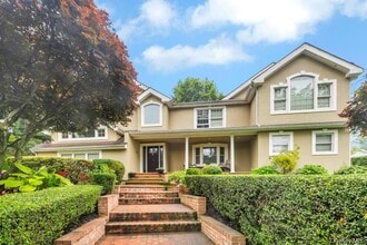 Building Photo - 4 2nd St