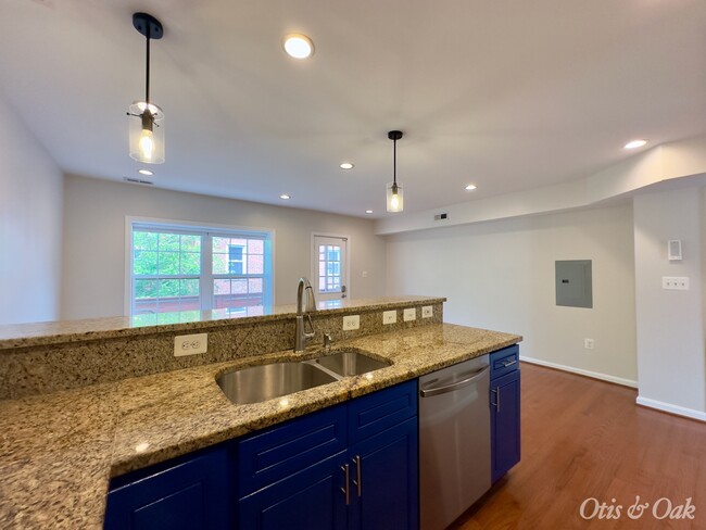 Building Photo - 4805 4th St NW