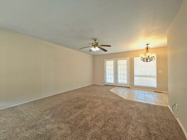 Building Photo - Charming 3 Bed 2 Bath In South Central Lubbock