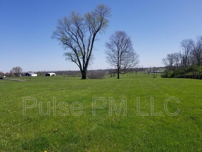 Building Photo - 15047 Porter Rd