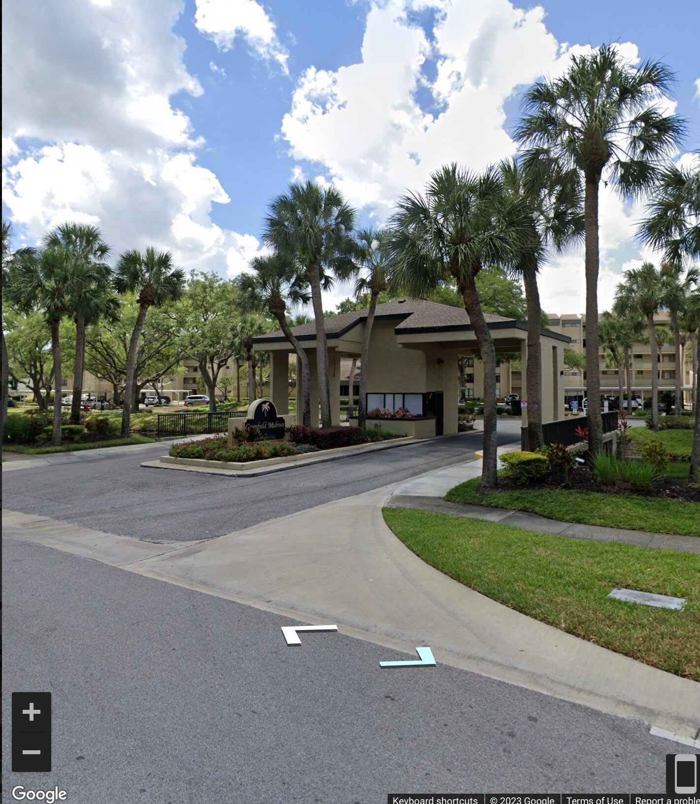 Building Photo - 13618 Greenfield Dr