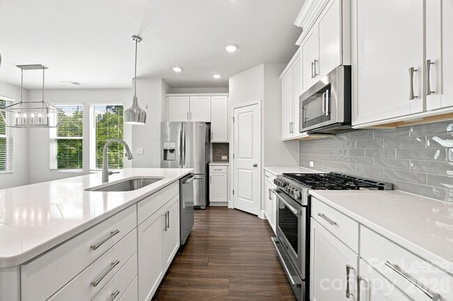 Building Photo - 1205 Kohler Ave