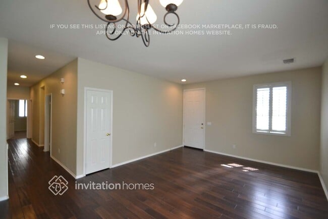 Building Photo - 4551 Jade Ct