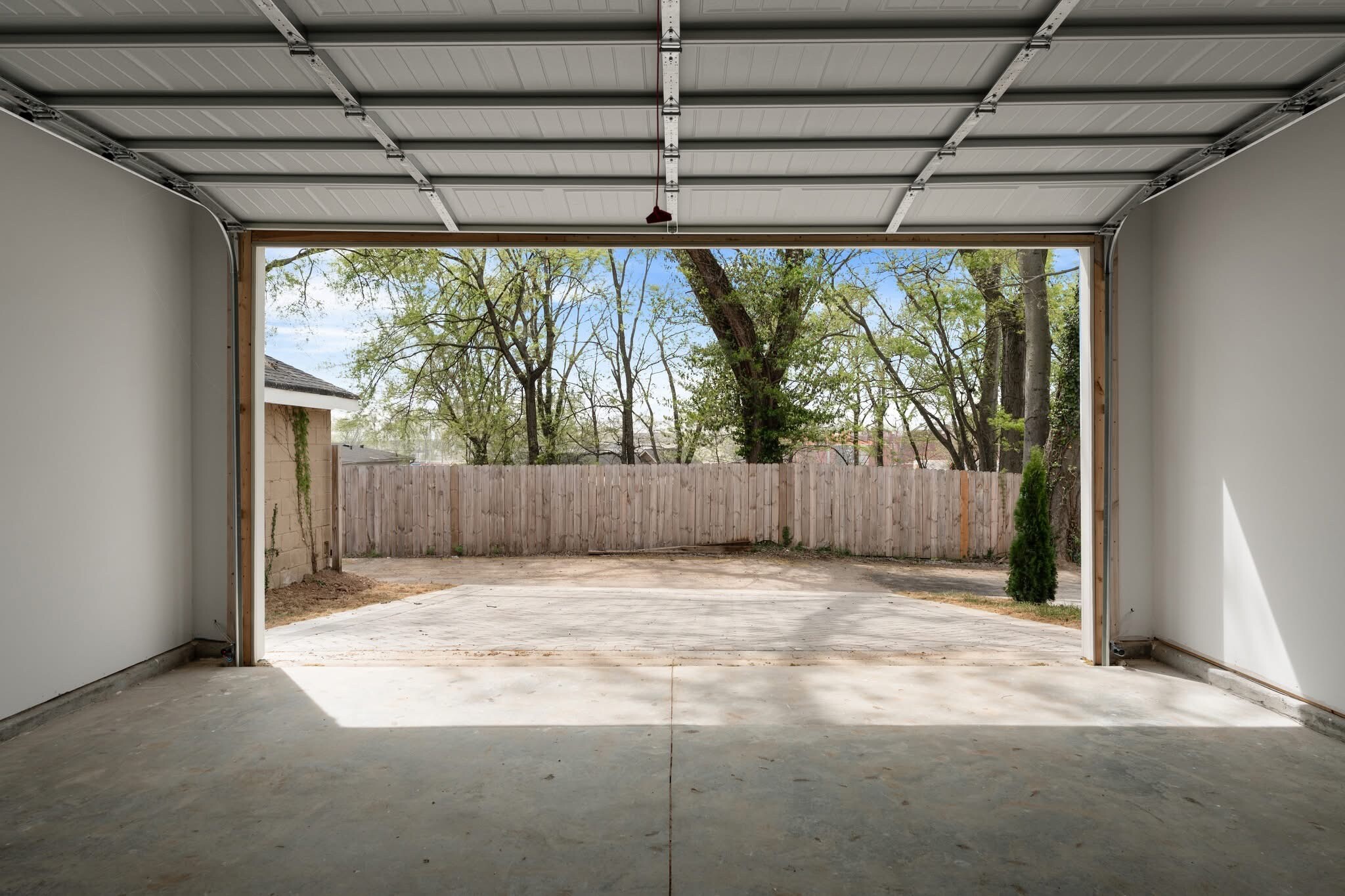 Building Photo - 151 Fain St