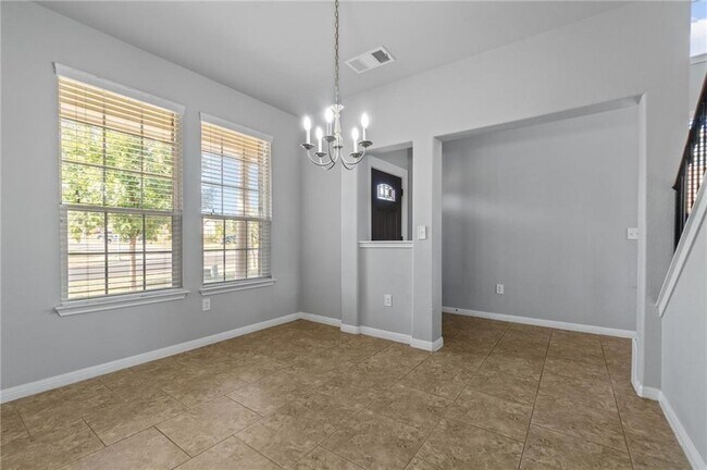 Building Photo - 170 Kingfisher Ln
