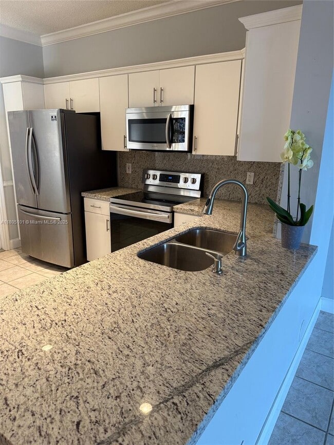 Building Photo - 1808 Salerno Cir