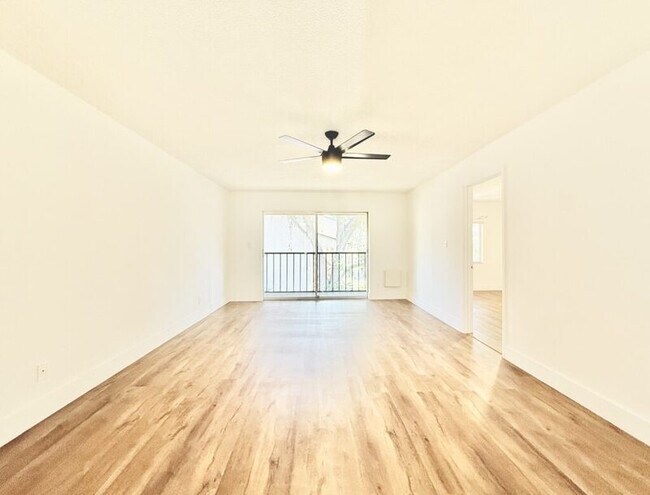 Building Photo - 7517 Pitch Pine Cir