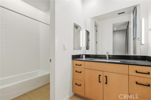 Building Photo - 133 The Promenade N