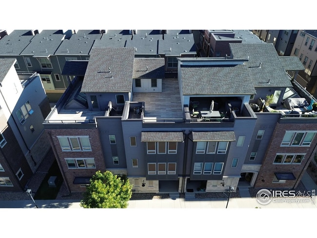 Building Photo - Modern Downtown Superior 2BR, 3BA Townhouse with Rooftop Deck & Mountain Views – 15 Mins to Boulder!