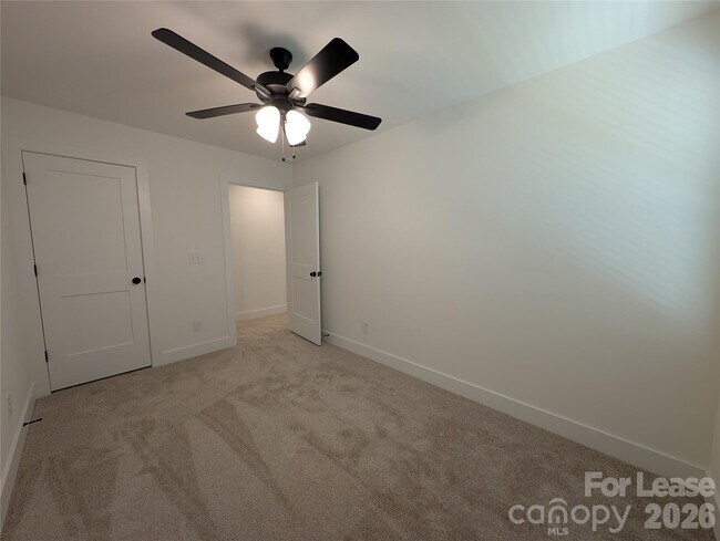 Building Photo - 1413 Arden Ave