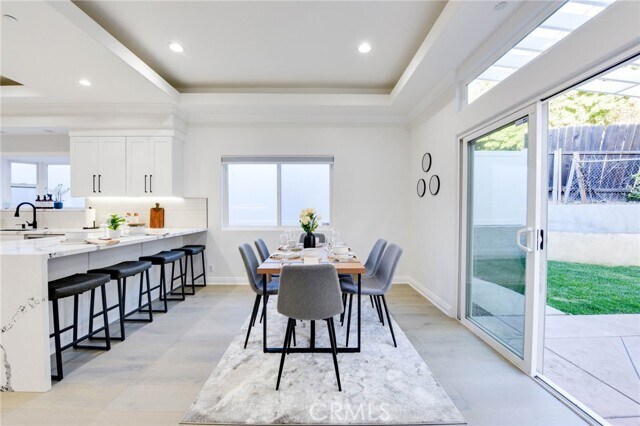 Building Photo - 22237 Buenaventura St