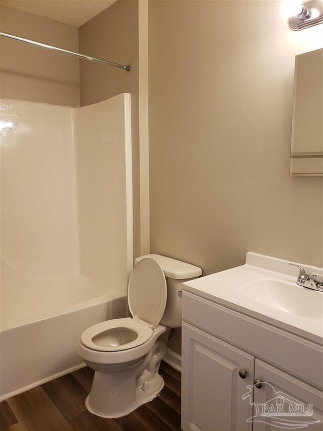 Building Photo - 345 S I St