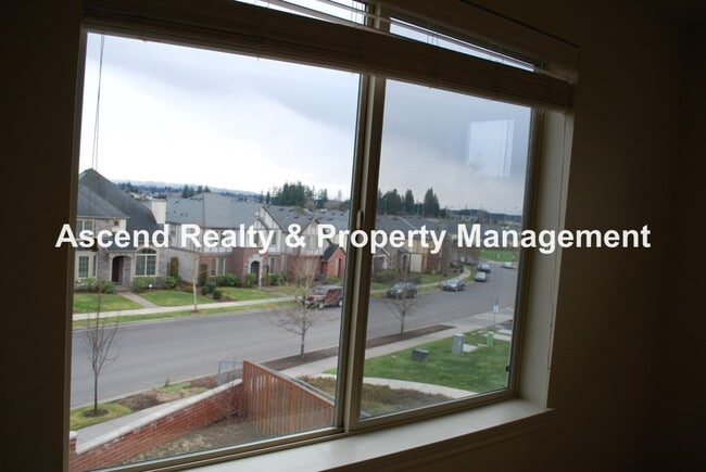 Building Photo - Bethany 4 Bed + Bonus Next to Springville Gourmet Kitchen Bed & Full Bath on Main