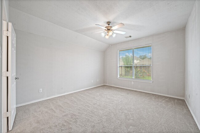Building Photo - 6423 Bonnie Chase Ln