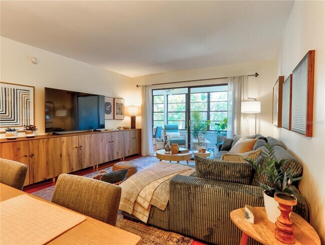 Building Photo - 322 Timber Lake Dr