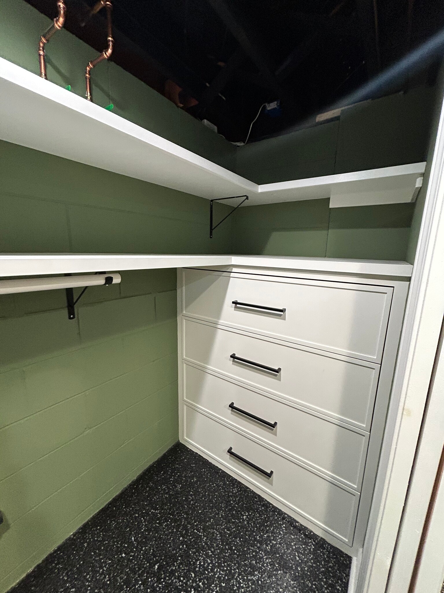 Building Photo - 1008 Lambeth Dr