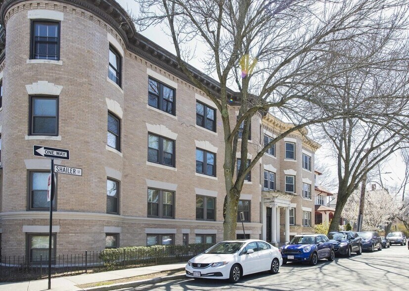 Primary Photo - 344 Harvard St